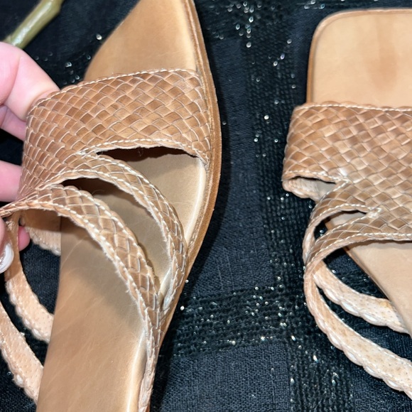 Sesto Meucci Tan 100% Italian Leather Size 8 Sandals - Picture 13 of 14